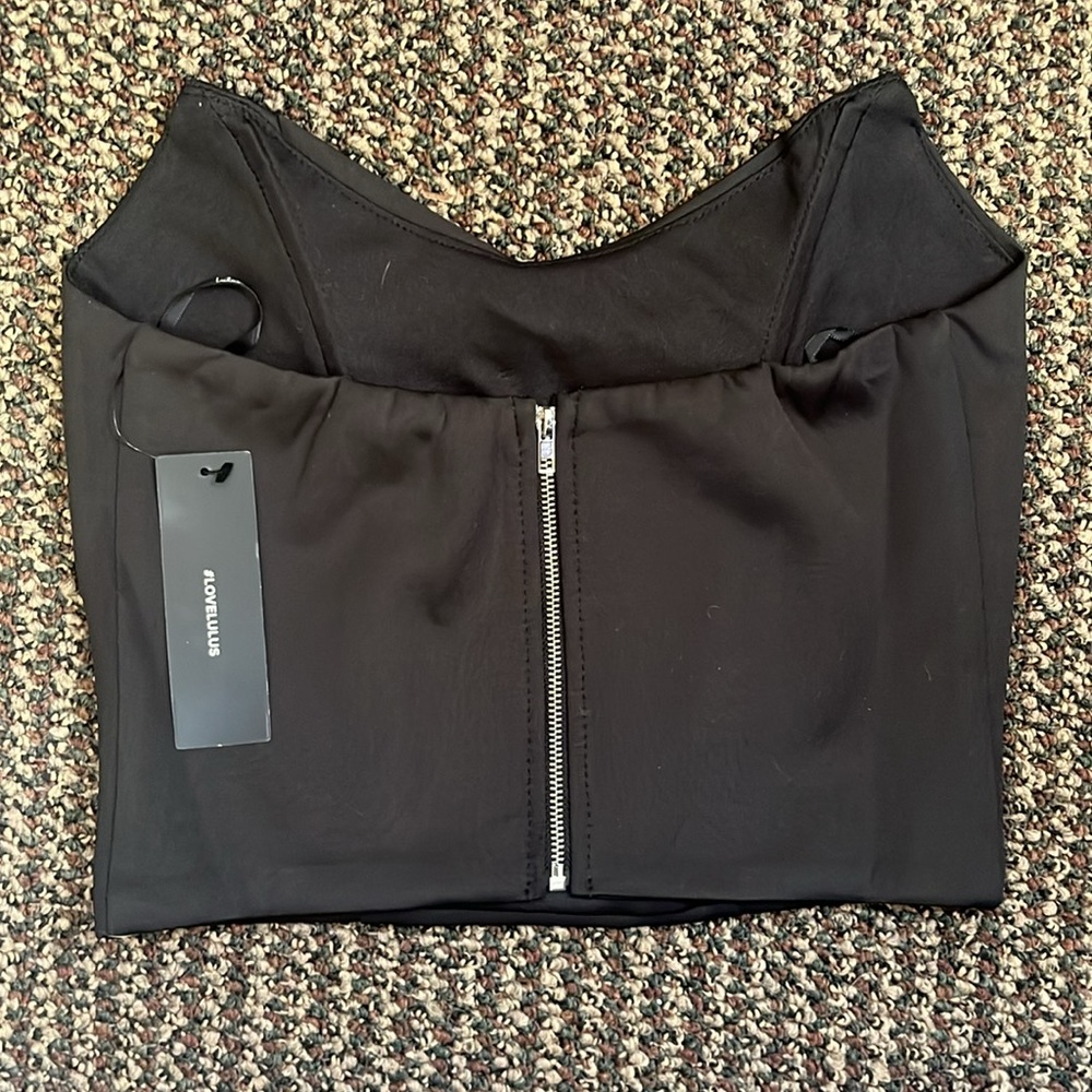NWT Lulu’s Top - Picture 3 of 3